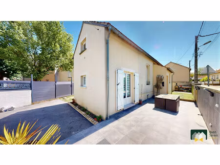 maison de ville proche commodités