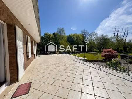 maison semi plain pied dans un écrin de verdure
