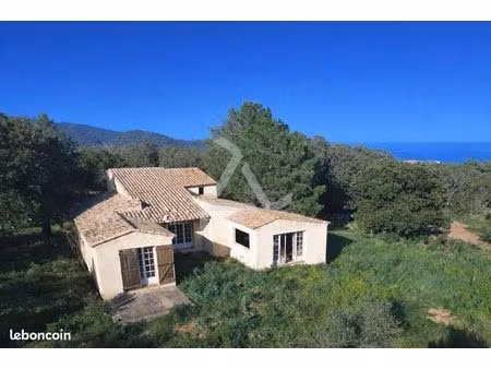 propriété 5 pièces 157 m²