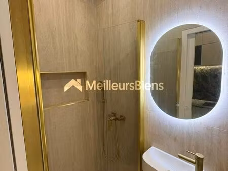 bureau 30 m²