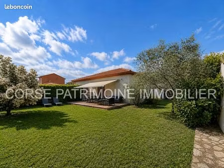 maison 6 pièces 117 m²
