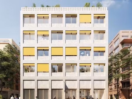 local commercial 125 m²