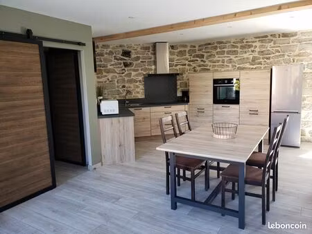 t1 meublé spacieux traversant avec terrasse
