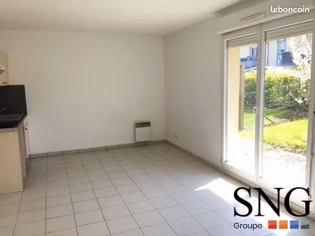 studio 1 pièce 31 m²