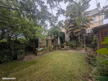maison 5 pièces 106 m²