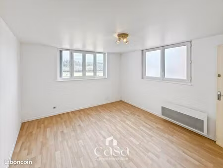 local commercial 52 m²