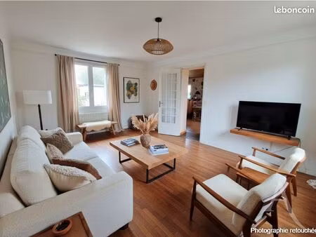 maison 6 pièces 93 m²