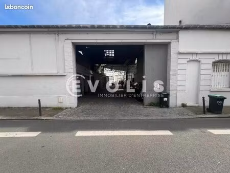 local d'activité 120 m²