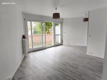 loue appartement 37 m2 parking et cave