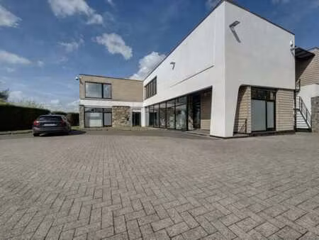 we invest hesbaye vous propose... 0498/16.70.99