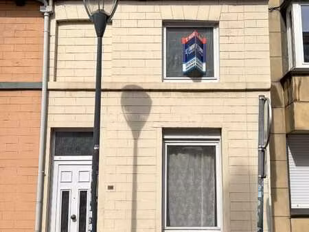 recent gerenoveerde woning met 3 slaapkamers in het hart ...
