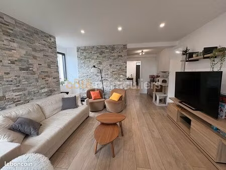 maison 7 pièces 163 m²