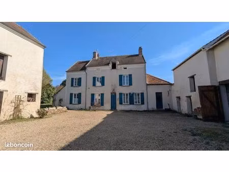 maison 6 pièces 195 m²