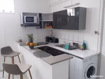 beau t2 meublé etudiant 600 chargescomprises fort de france centre