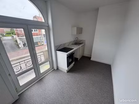 particulier loue appartement à lens 64 m2