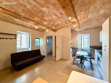 studio meublé mirmande