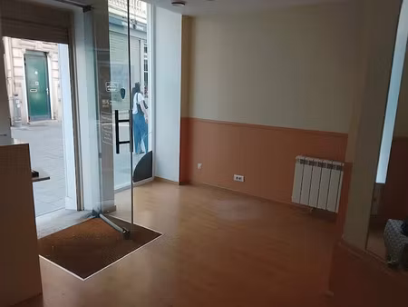 location locaux professionnels 0 pièces 70 m² à chalon-sur-saone (71100)  800 €