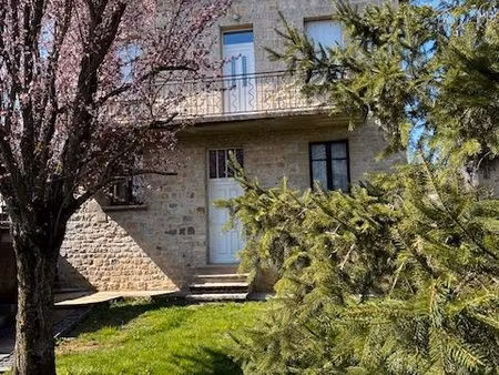 maison t4 proche a75 sans vis-à-vis