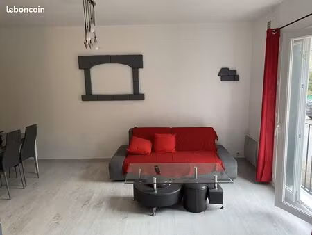 studio 1 pièce 31 m²