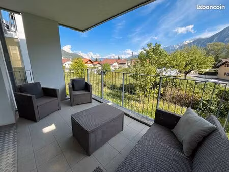 appartement 2 pièces 53 m²