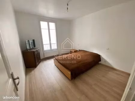 studio 1 pièce 25 m²