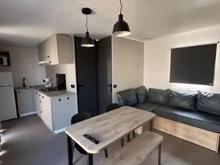 mobil home 2 personnes disponible a la location