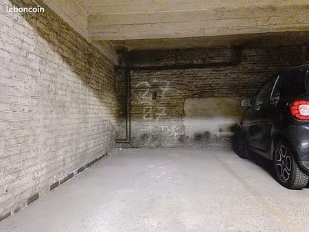 parking/box 1 pièce lille