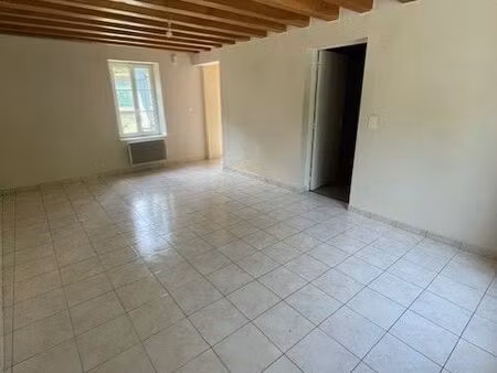 logement t3 bannay