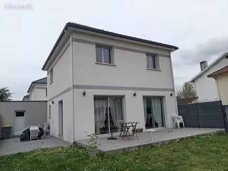 loue villa f5