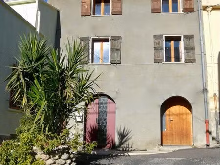 maison de village