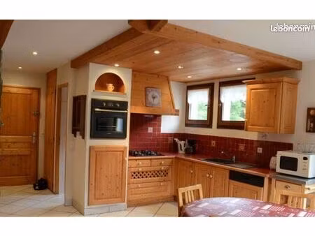 location appartement 3 pièces 56 m2 à châtel