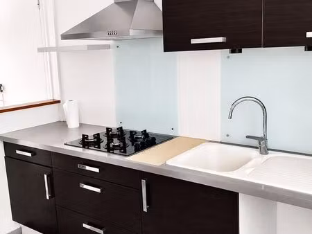 appartement t3 lumineux - centre la flèche