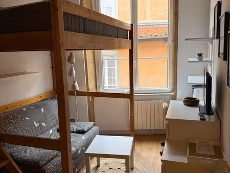 studio proximité hôtel de ville - lyon