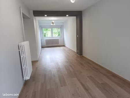 f4: 70 m² montigny les metz