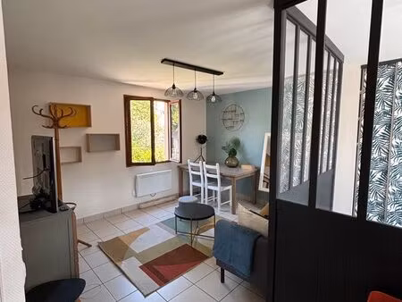 location meublé t1 bis  pacé  550/mois