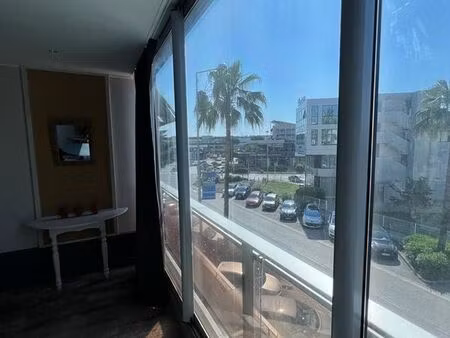 grand studio près de la mer entre nice et cannes