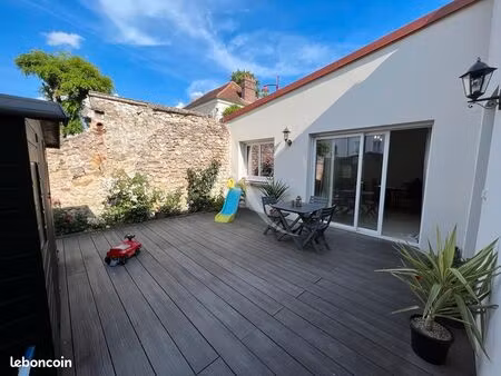 maison de ville 5 pièces 90 m²