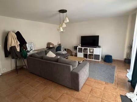 maisons à la campagne