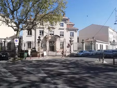 location locaux professionnels 2 pièces 55 m² à draguignan (83300)  1 074 €