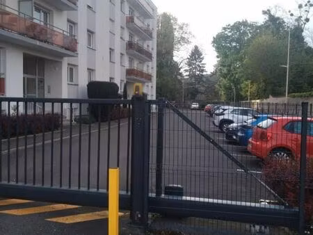 studio 1 pièce 35 m²