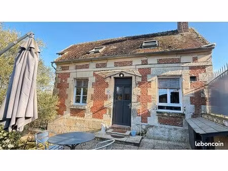 maison 4 pièces 75 m²