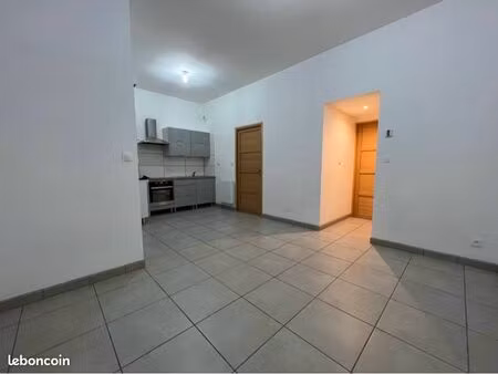 appartement t2 37 m2