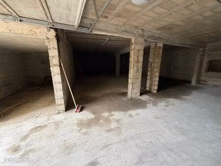 sous-sol de stockage
