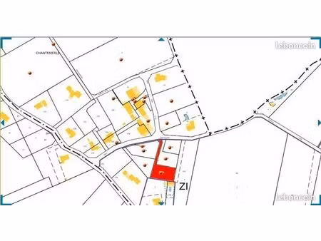 terrain jonzac 1235m²
