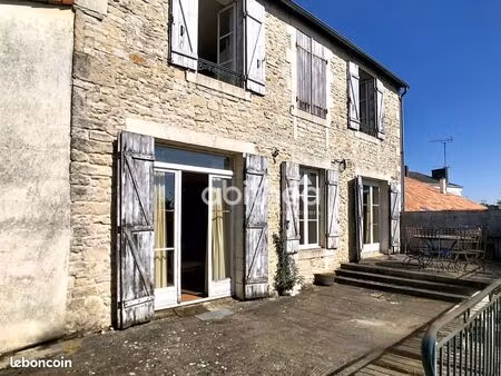maison 5 pièces 178 m²