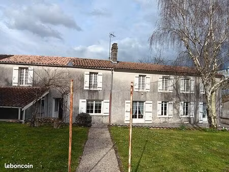 vraie maison charentaise pour amateur de tranquilité