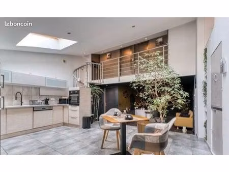 grange 3 pièces 88 m²