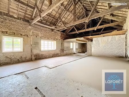 maison 6 pièces 520 m²
