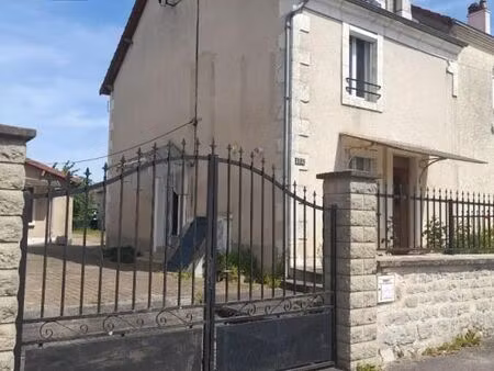 maison de ville 3 pièces 83 m²
