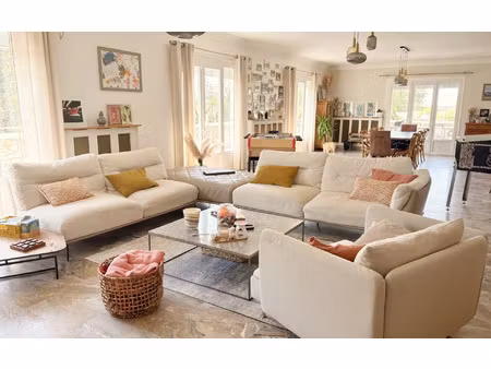 maison favières m² t-6 à vendre  745 000 €